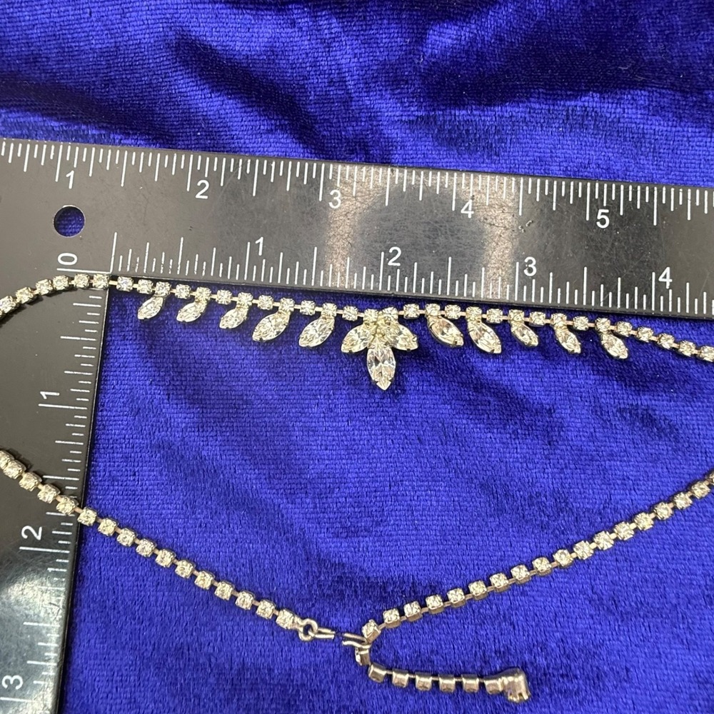 Vintage Rhinestone Necklace Silver Tone Wedding Prom Formal Classic 16" - Picture 9 of 10